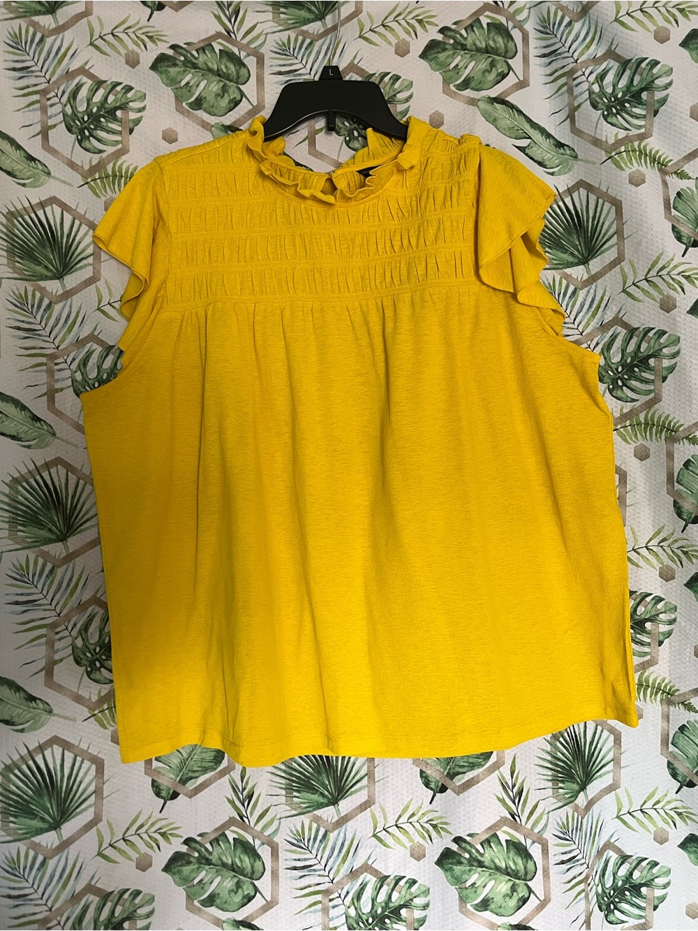 Ann Taylor Yellow Ruffle Neck Sleeveless Blouse